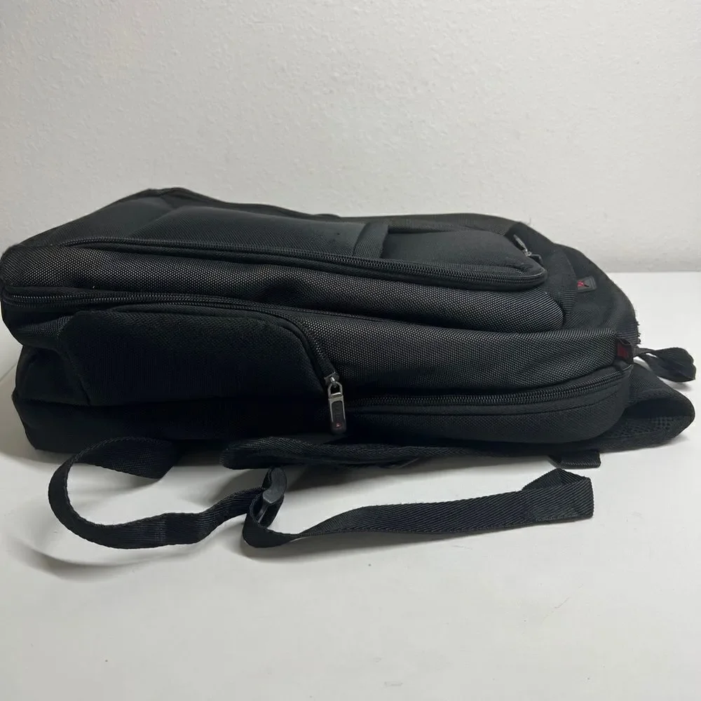 Solo Metropolitan 17